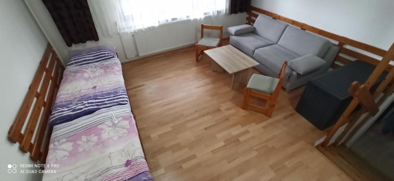 Appartamento Privat L&L Nová Lesná Esterno foto